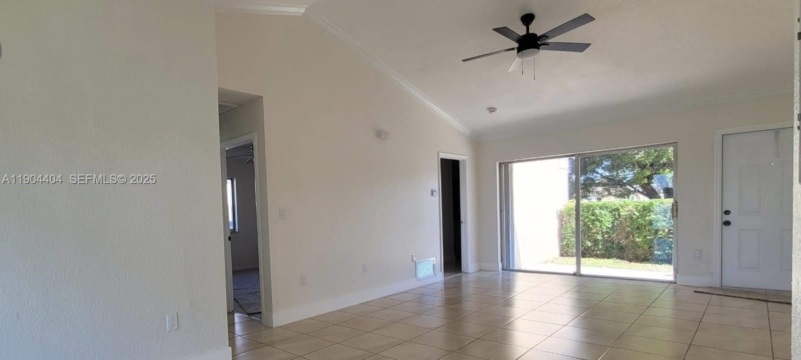 For Sale: $550,000 (3 beds, 2 baths, 1205 Square Feet)