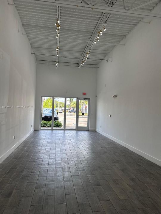 For Rent: $2,600 (0 beds, 0 baths, 0 Square Feet)