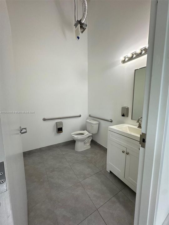 For Rent: $2,600 (0 beds, 0 baths, 0 Square Feet)