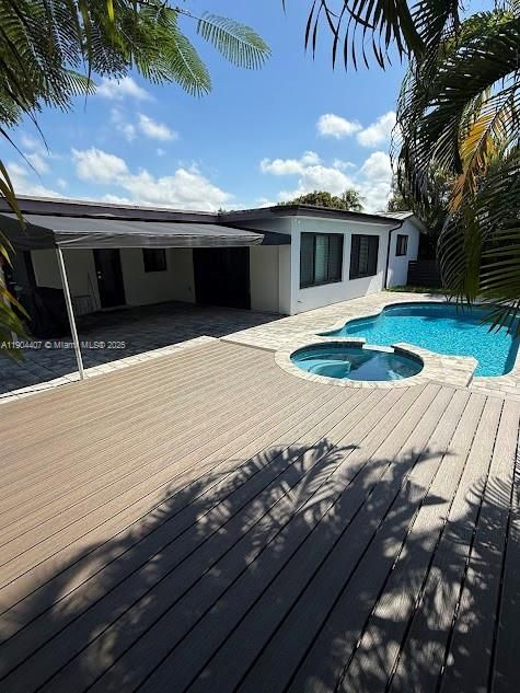 For Rent: $5,500 (3 beds, 3 baths, 2411 Square Feet)