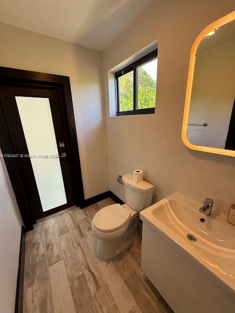 For Rent: $5,500 (3 beds, 3 baths, 2411 Square Feet)