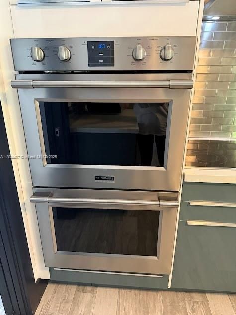 For Rent: $5,500 (3 beds, 3 baths, 2411 Square Feet)