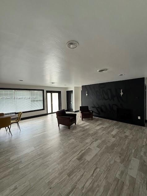 For Rent: $5,500 (3 beds, 3 baths, 2411 Square Feet)