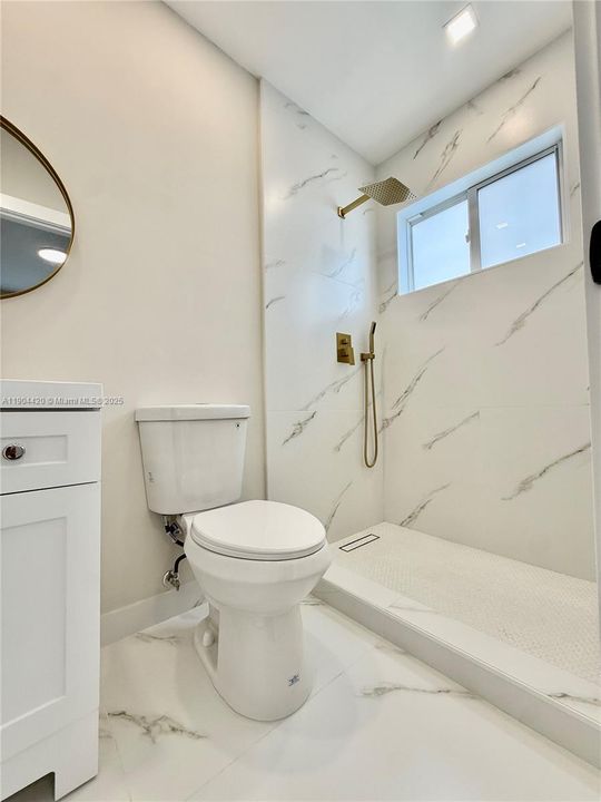 For Sale: $548,900 (4 beds, 2 baths, 1200 Square Feet)