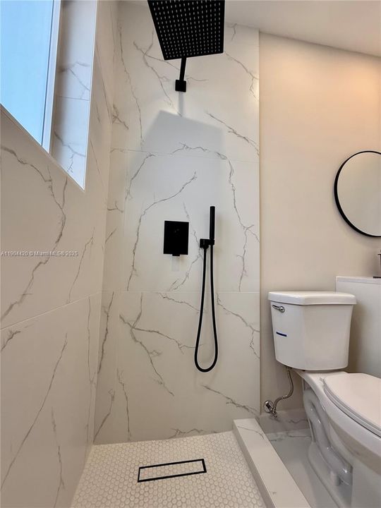 For Sale: $548,900 (4 beds, 2 baths, 1200 Square Feet)