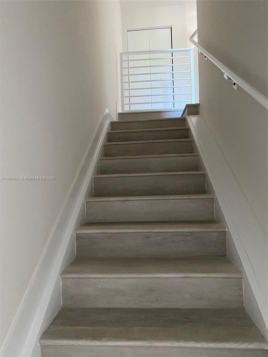 For Rent: $2,750 (2 beds, 2 baths, 1322 Square Feet)