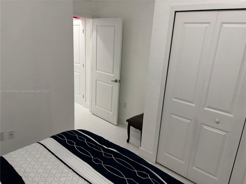 En Renta: $1,600 (1 camas, 1 baños, 2088 Pies cuadrados)