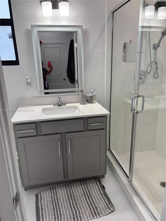 En Renta: $1,600 (1 camas, 1 baños, 2088 Pies cuadrados)