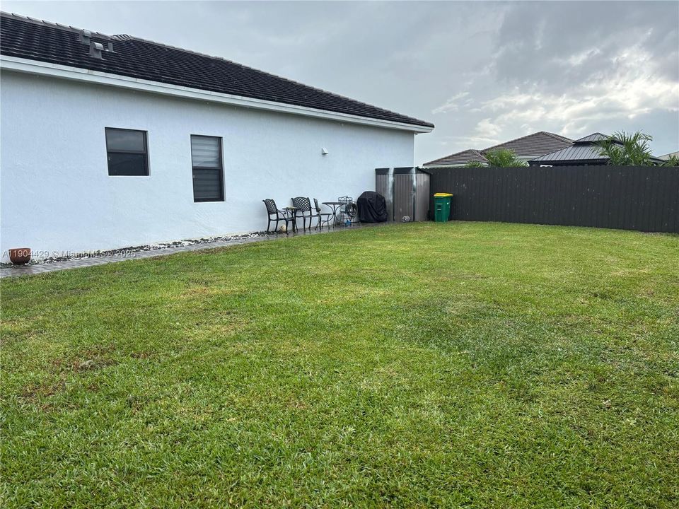 En Renta: $1,600 (1 camas, 1 baños, 2088 Pies cuadrados)