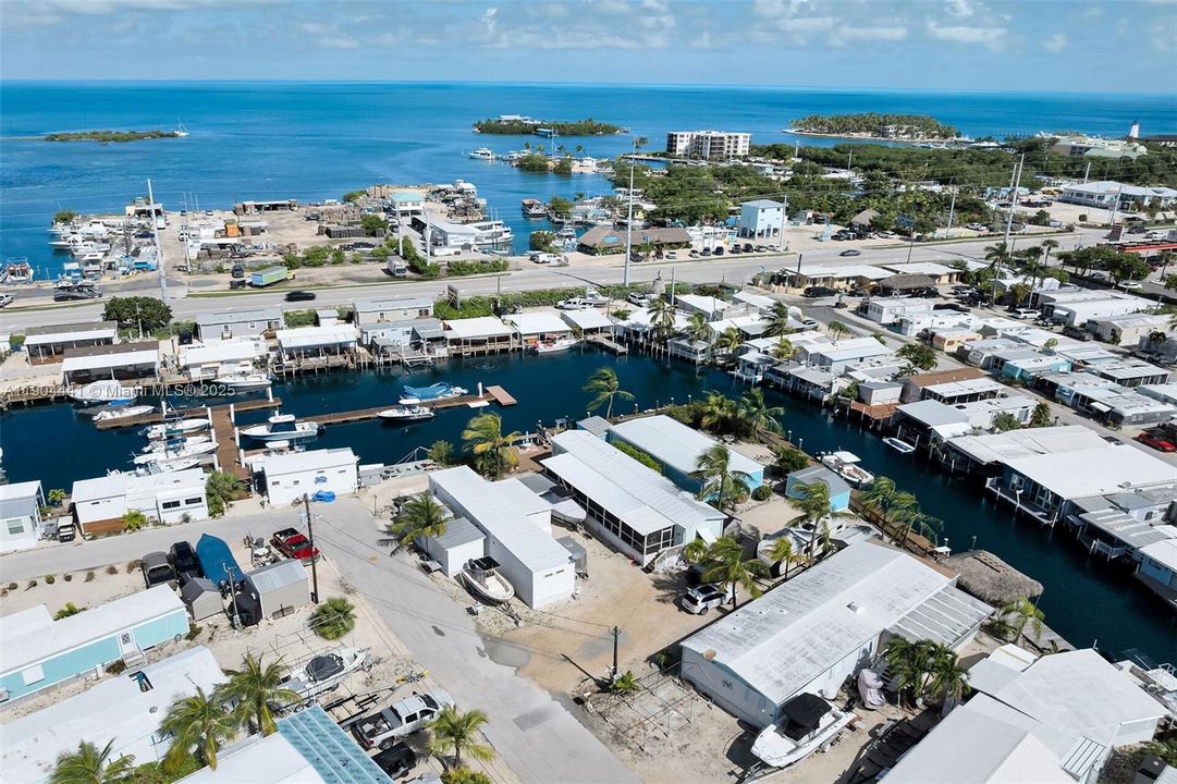 На продажу: $265,000 (2 спален, 2 ванн, 1152 Квадратных фут)