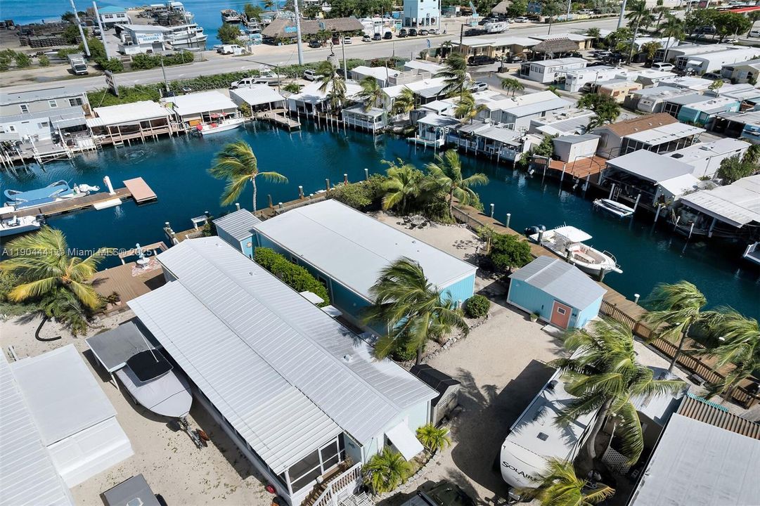 На продажу: $265,000 (2 спален, 2 ванн, 1152 Квадратных фут)