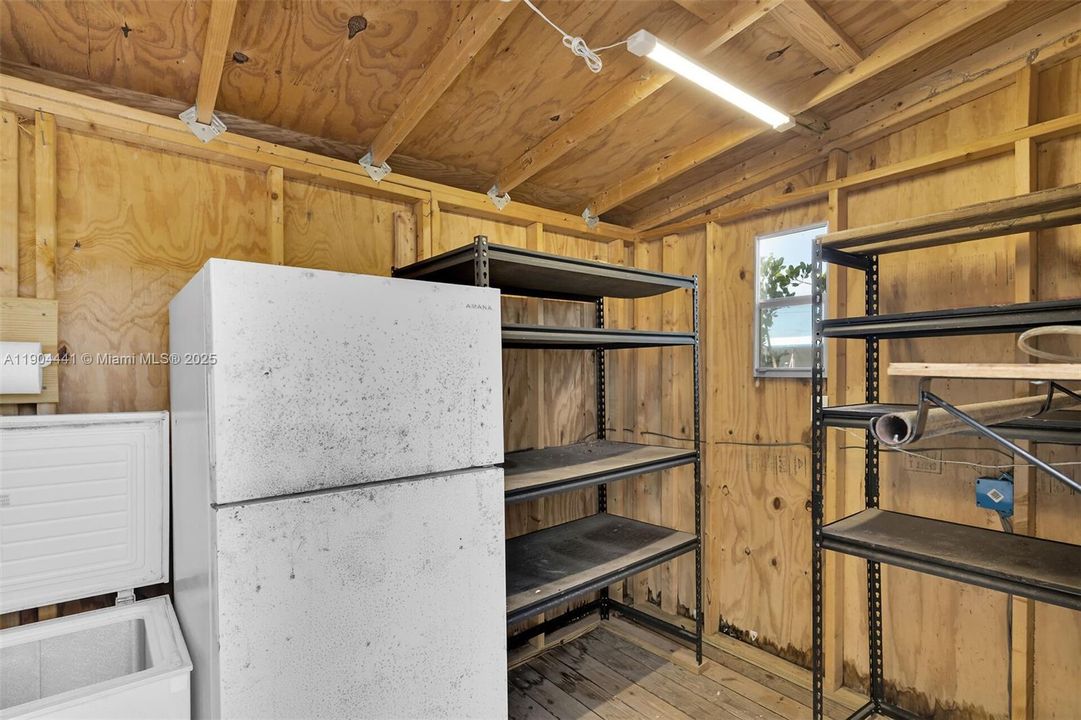 На продажу: $265,000 (2 спален, 2 ванн, 1152 Квадратных фут)