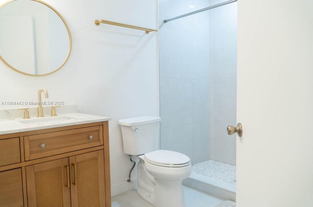 For Sale: $430,000 (2 beds, 2 baths, 1120 Square Feet)