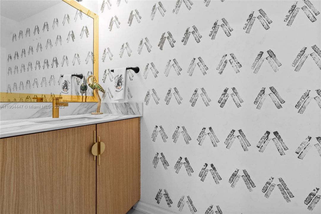 合同活跃: $545,000 (3 贝兹, 2 浴室, 1540 平方英尺)