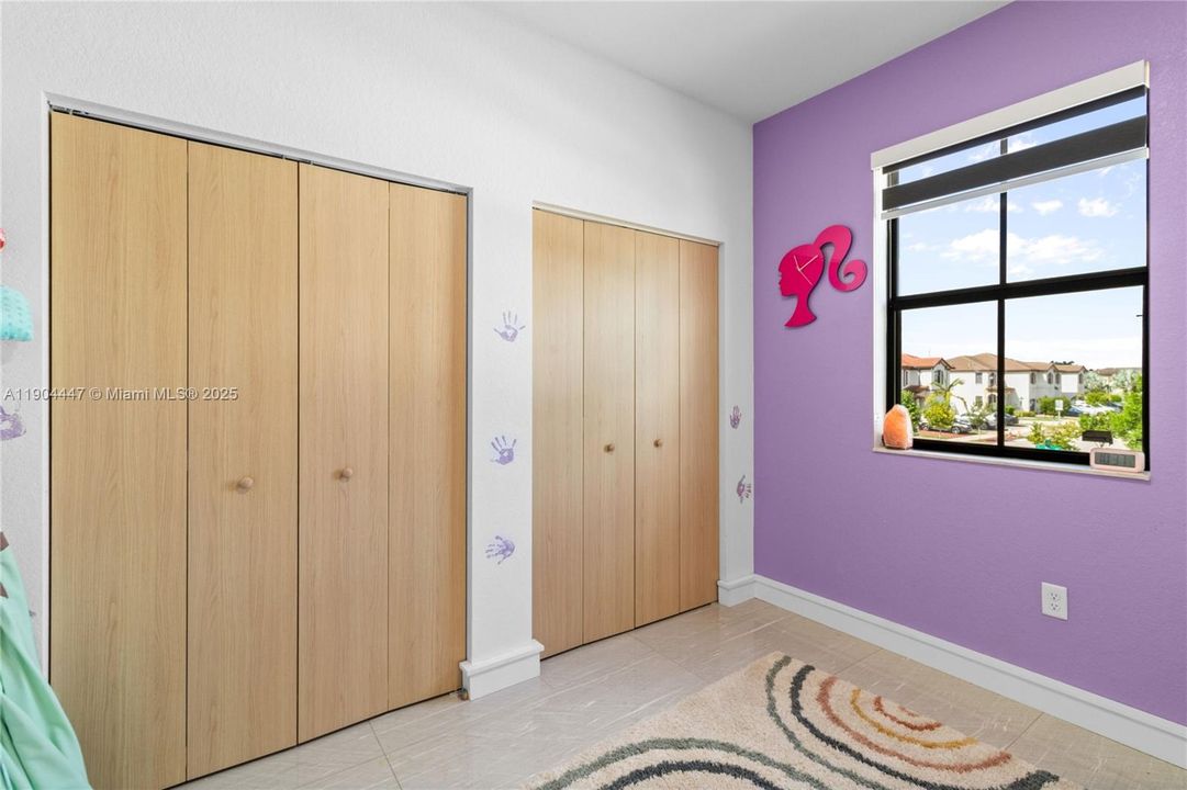 合同活跃: $545,000 (3 贝兹, 2 浴室, 1540 平方英尺)