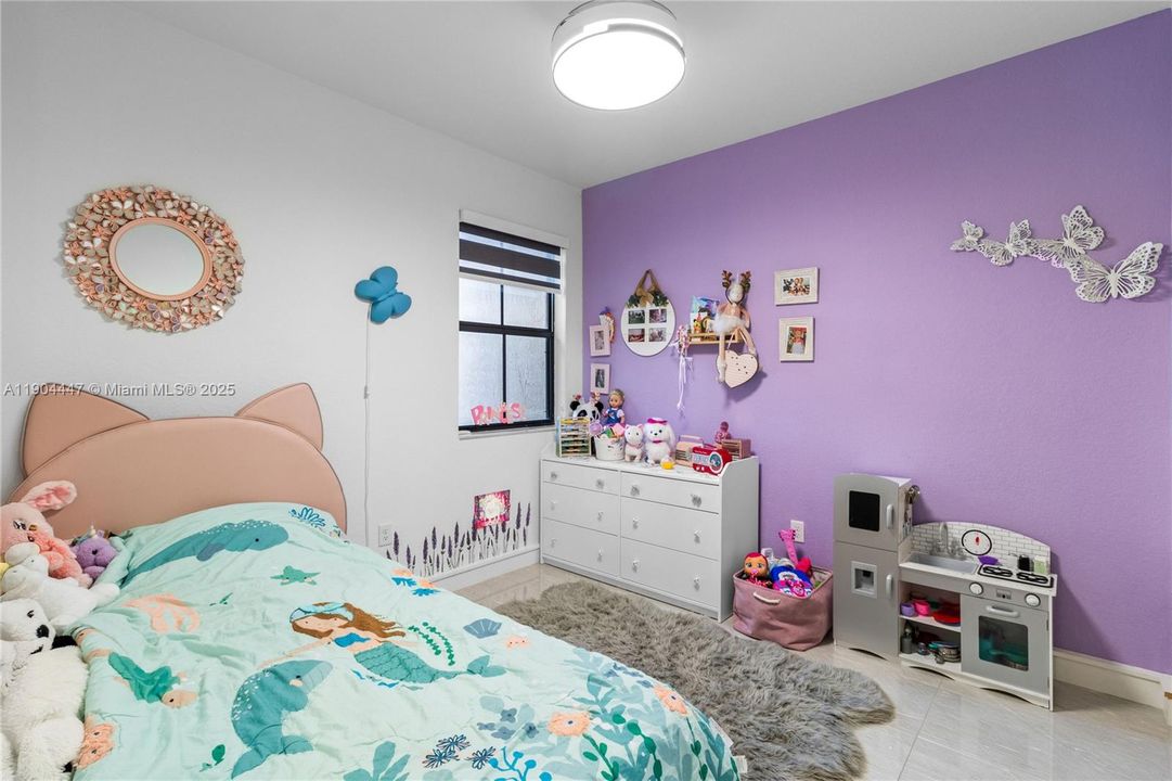 合同活跃: $545,000 (3 贝兹, 2 浴室, 1540 平方英尺)