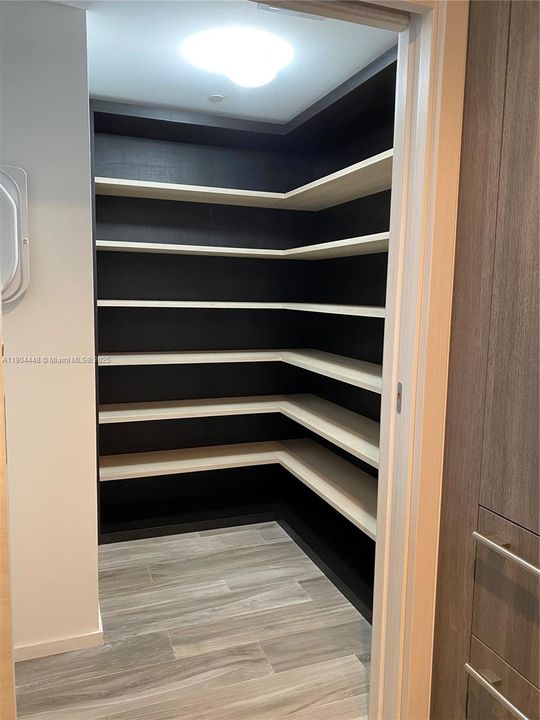 For Rent: $5,800 (2 beds, 2 baths, 1253 Square Feet)