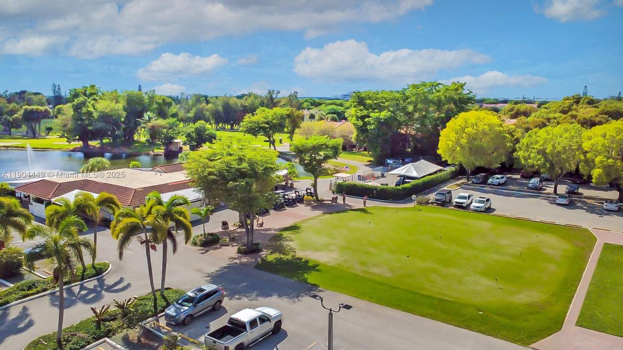 Active With Contract: $525,000 (3 beds, 2 baths, 1600 Square Feet)