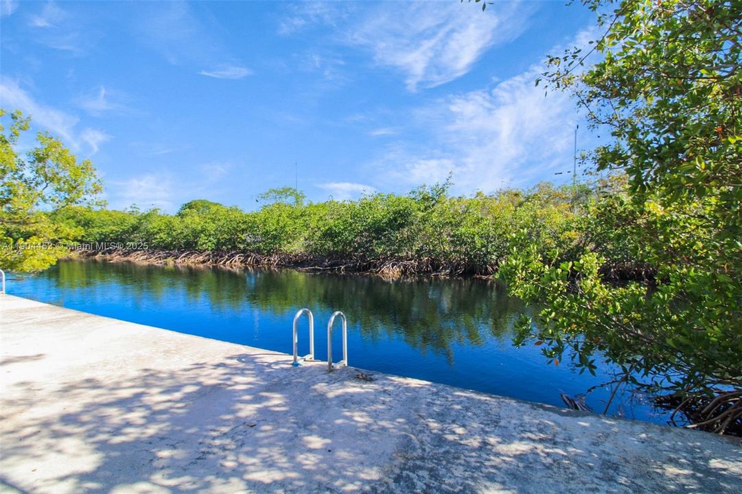 For Rent: $5,200 (2 beds, 2 baths, 1776 Square Feet)