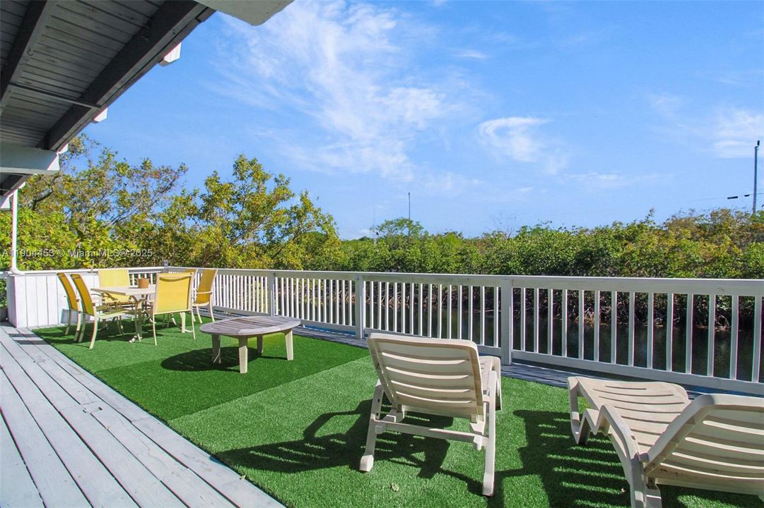 For Rent: $5,200 (2 beds, 2 baths, 1776 Square Feet)