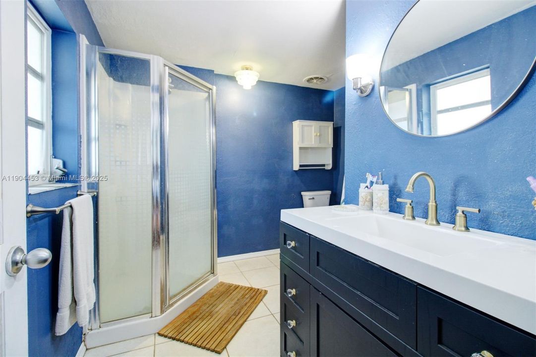 For Rent: $5,200 (2 beds, 2 baths, 1776 Square Feet)