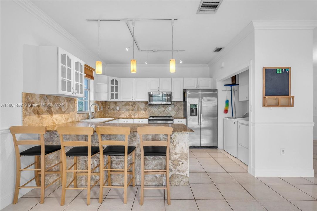 Active With Contract: $3,300 (3 beds, 2 baths, 1700 Square Feet)