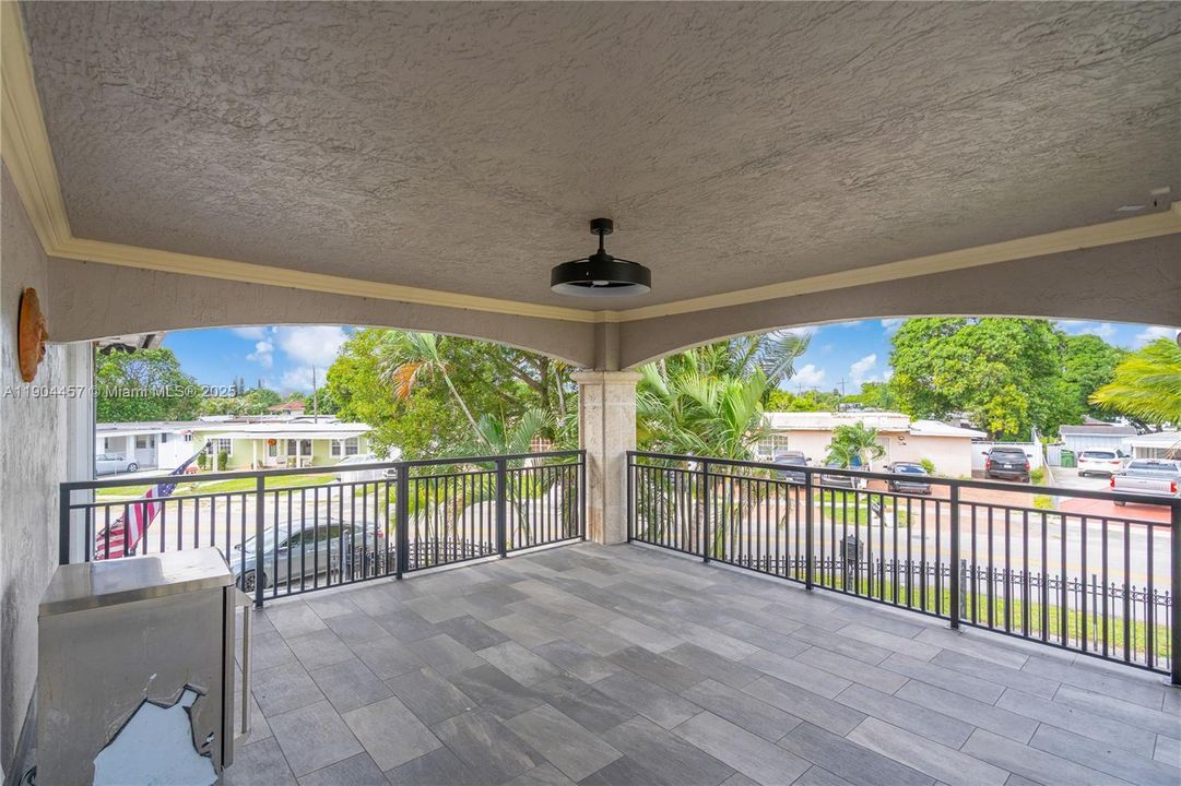 Active With Contract: $3,300 (3 beds, 2 baths, 1700 Square Feet)