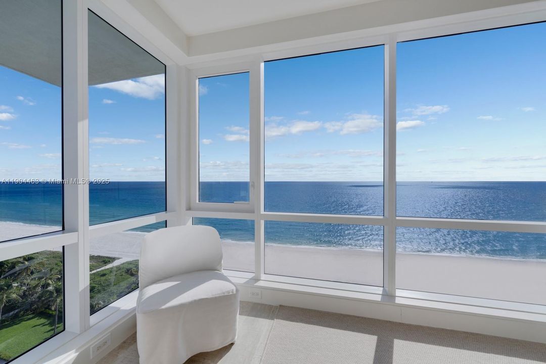 For Sale: $6,495,000 (3 beds, 3 baths, 1952 Square Feet)