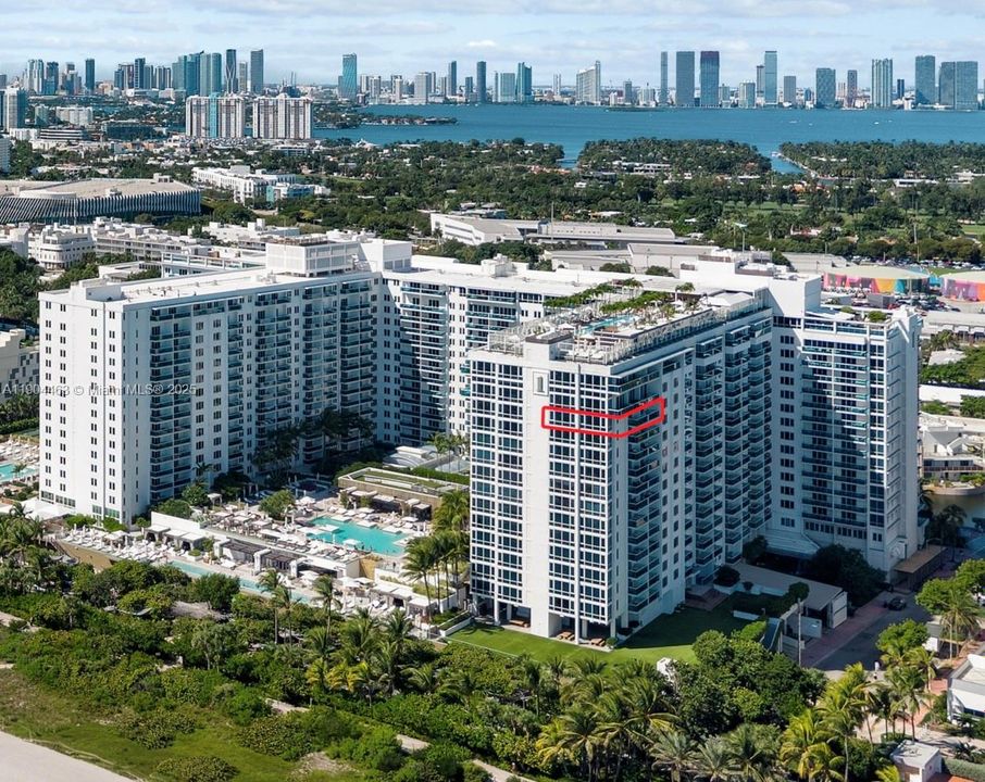 For Sale: $6,495,000 (3 beds, 3 baths, 1952 Square Feet)