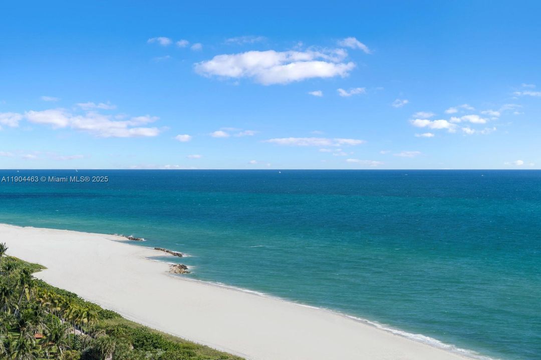 For Sale: $6,495,000 (3 beds, 3 baths, 1952 Square Feet)