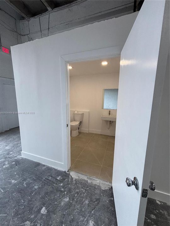 Active With Contract: $4,500 (0 beds, 0 baths, 0 Square Feet)