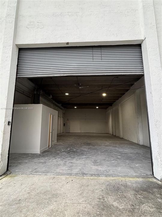 Active With Contract: $4,500 (0 beds, 0 baths, 0 Square Feet)