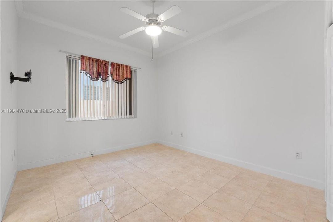 For Rent: $5,000 (4 beds, 3 baths, 2449 Square Feet)