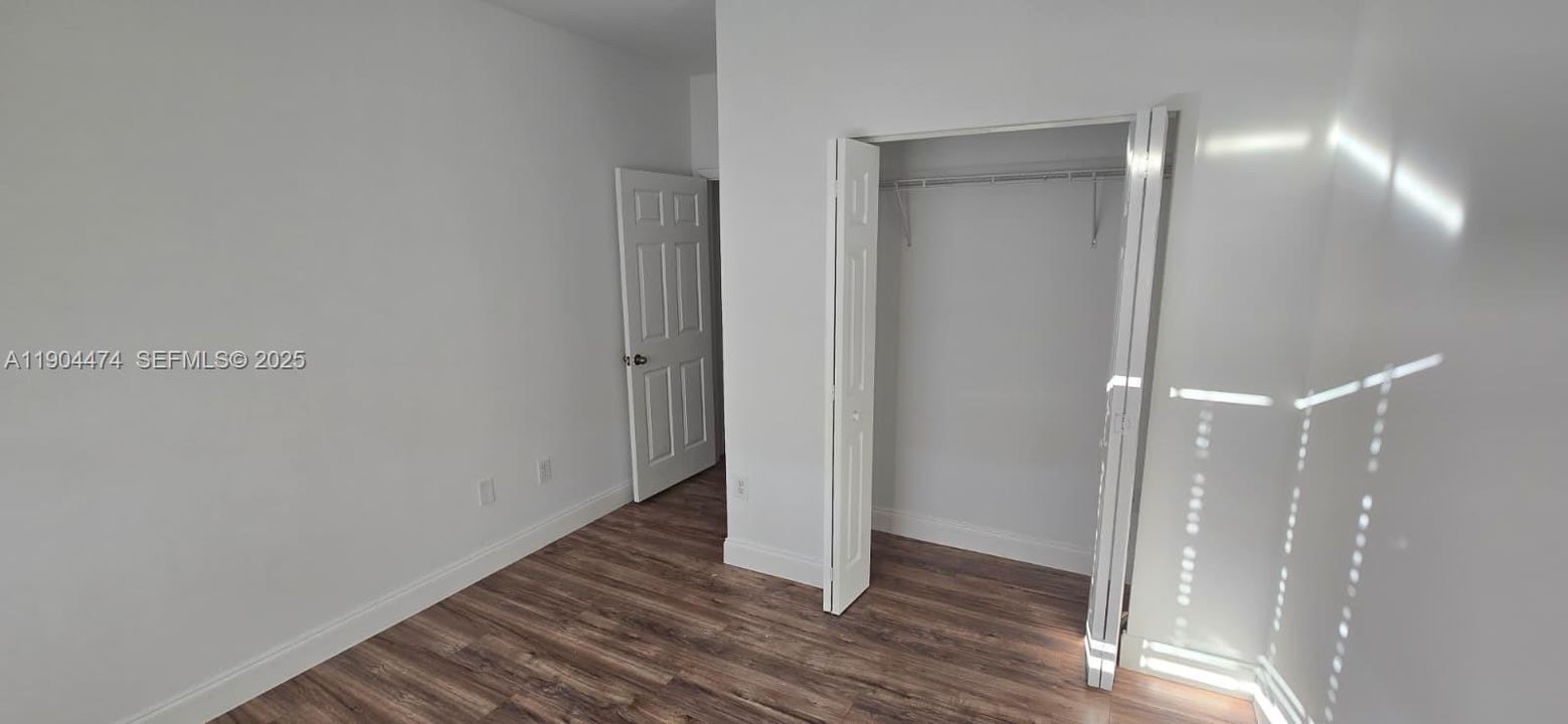 出租: $2,450 (3 贝兹, 2 浴室, 1530 平方英尺)