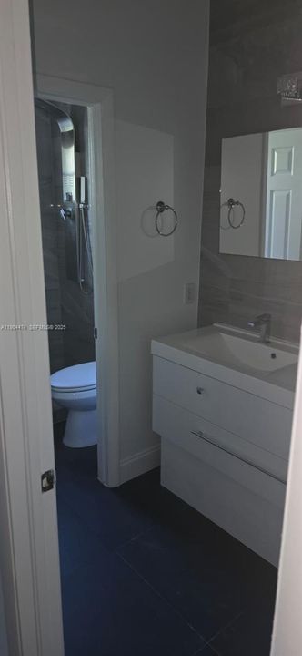 出租: $2,450 (3 贝兹, 2 浴室, 1530 平方英尺)