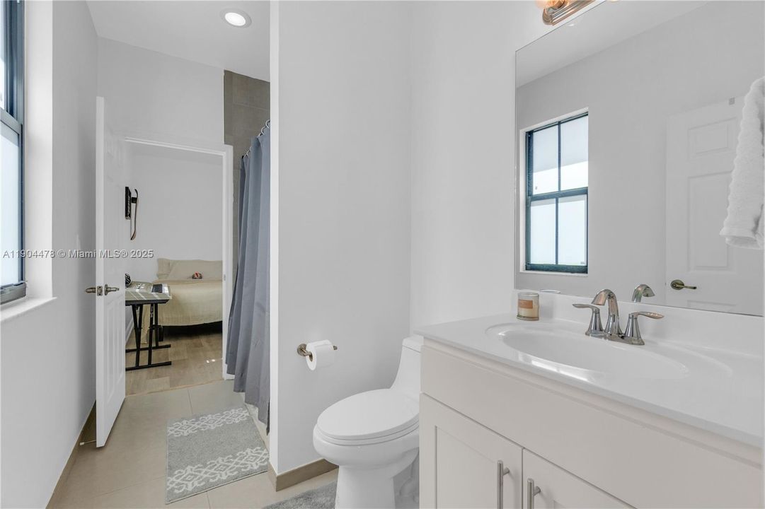 Jack & Jill Bathroom