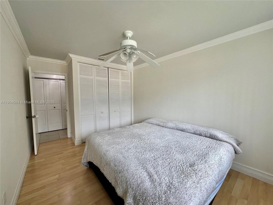 待售: $985,000 (4 贝兹, 2 浴室, 1993 平方英尺)