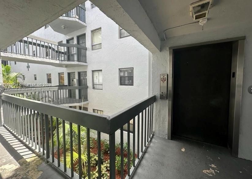 Recently Rented: $1,495 (1 beds, 1 baths, 775 Square Feet)