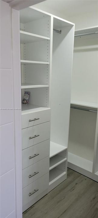 For Rent: $2,500 (3 beds, 2 baths, 1516 Square Feet)