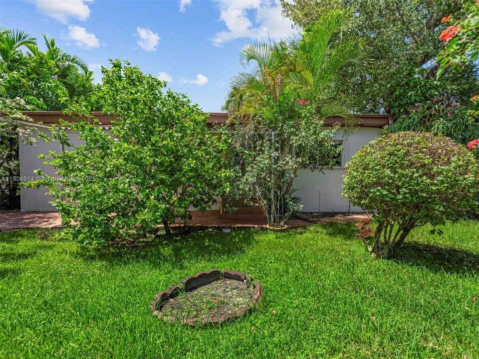 Недавно арендовано: $3,999 (3 спален, 2 ванн, 1683 Квадратных фут)