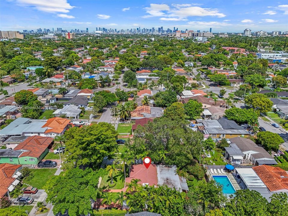 Недавно арендовано: $3,999 (3 спален, 2 ванн, 1683 Квадратных фут)