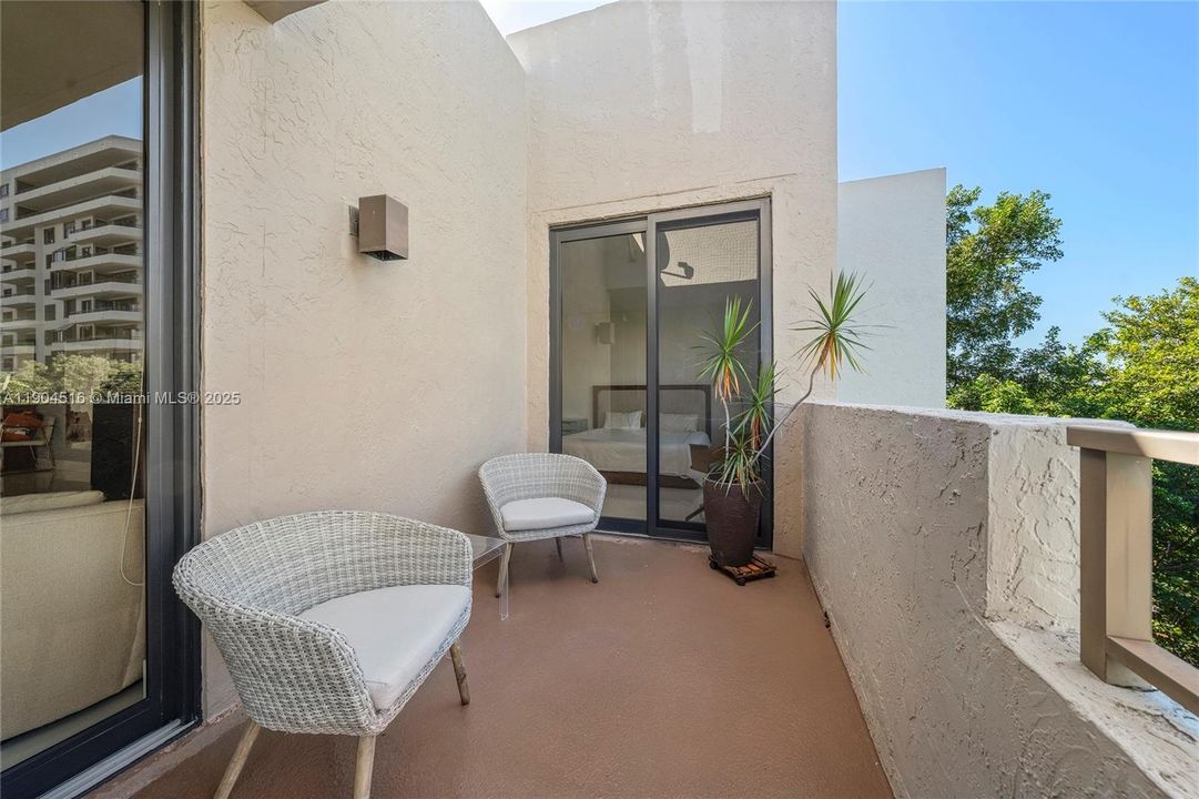 待售: $1,295,000 (3 贝兹, 2 浴室, 1600 平方英尺)