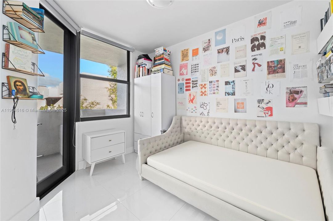 待售: $1,295,000 (3 贝兹, 2 浴室, 1600 平方英尺)