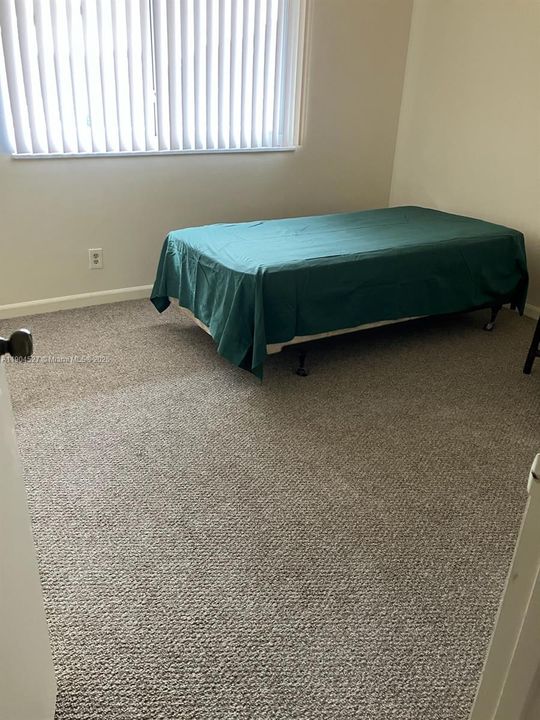 Large guest bedroom split from primary