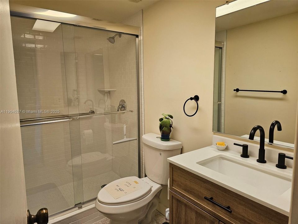 Newly Renovated Guest Bath