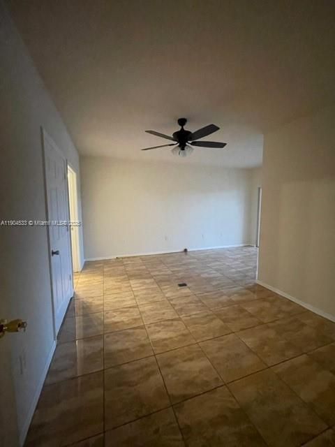 For Rent: $2,490 (3 beds, 2 baths, 1553 Square Feet)