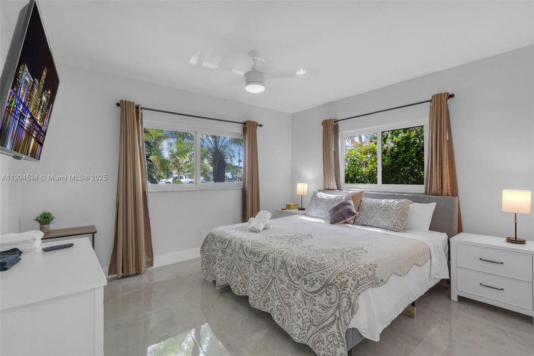 待售: $640,000 (3 贝兹, 2 浴室, 1518 平方英尺)