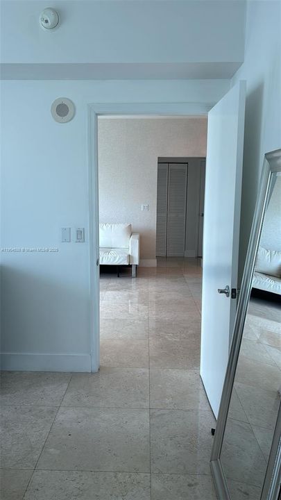 For Rent: $4,150 (2 beds, 2 baths, 1101 Square Feet)