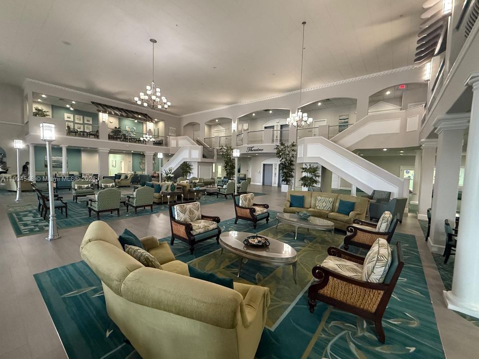 For Sale: $110,000 (1 beds, 1 baths, 720 Square Feet)