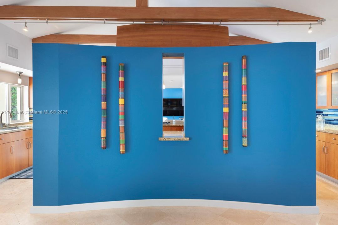 Recently Sold: $6,900,000 (4 beds, 3 baths, 0 Square Feet)